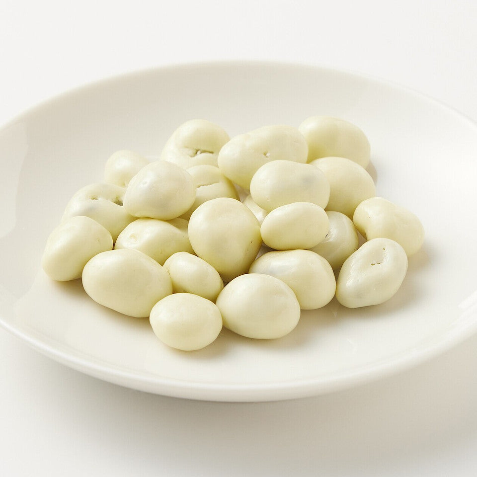 White Chocolate Coated Raisins