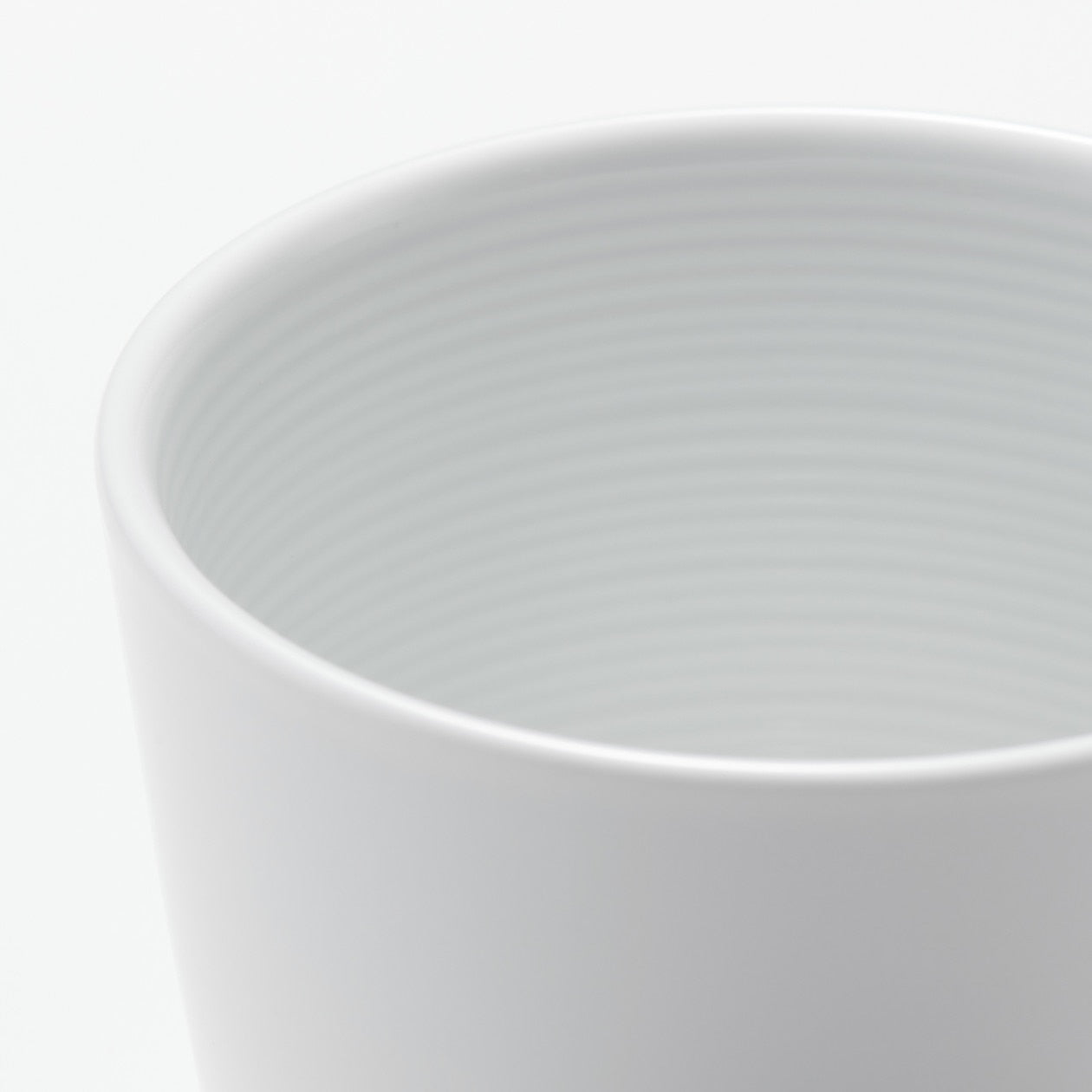 WHITE PORCELAIN SMALL BOWL