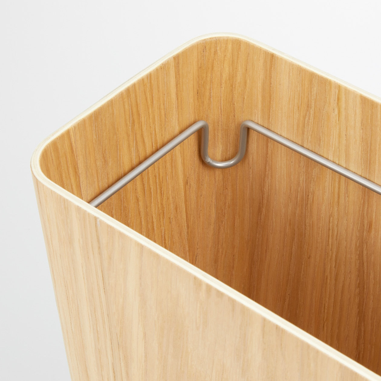 Dust Bin With Wire Frame Square