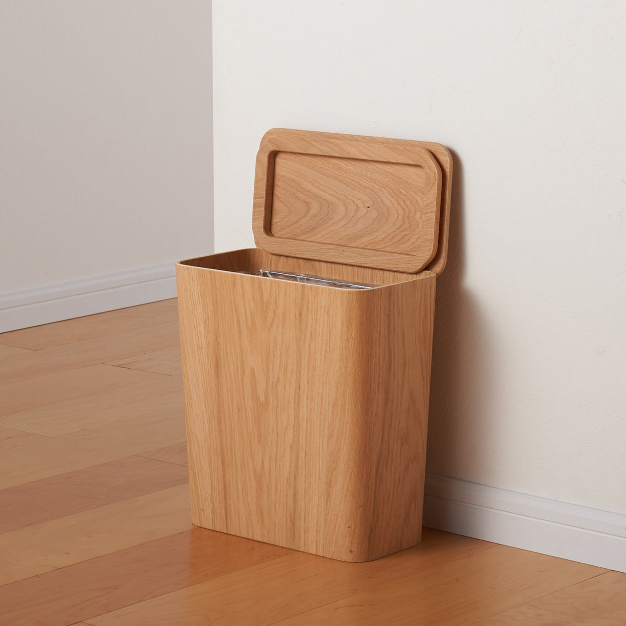 Dust Bin With Wire Frame Square