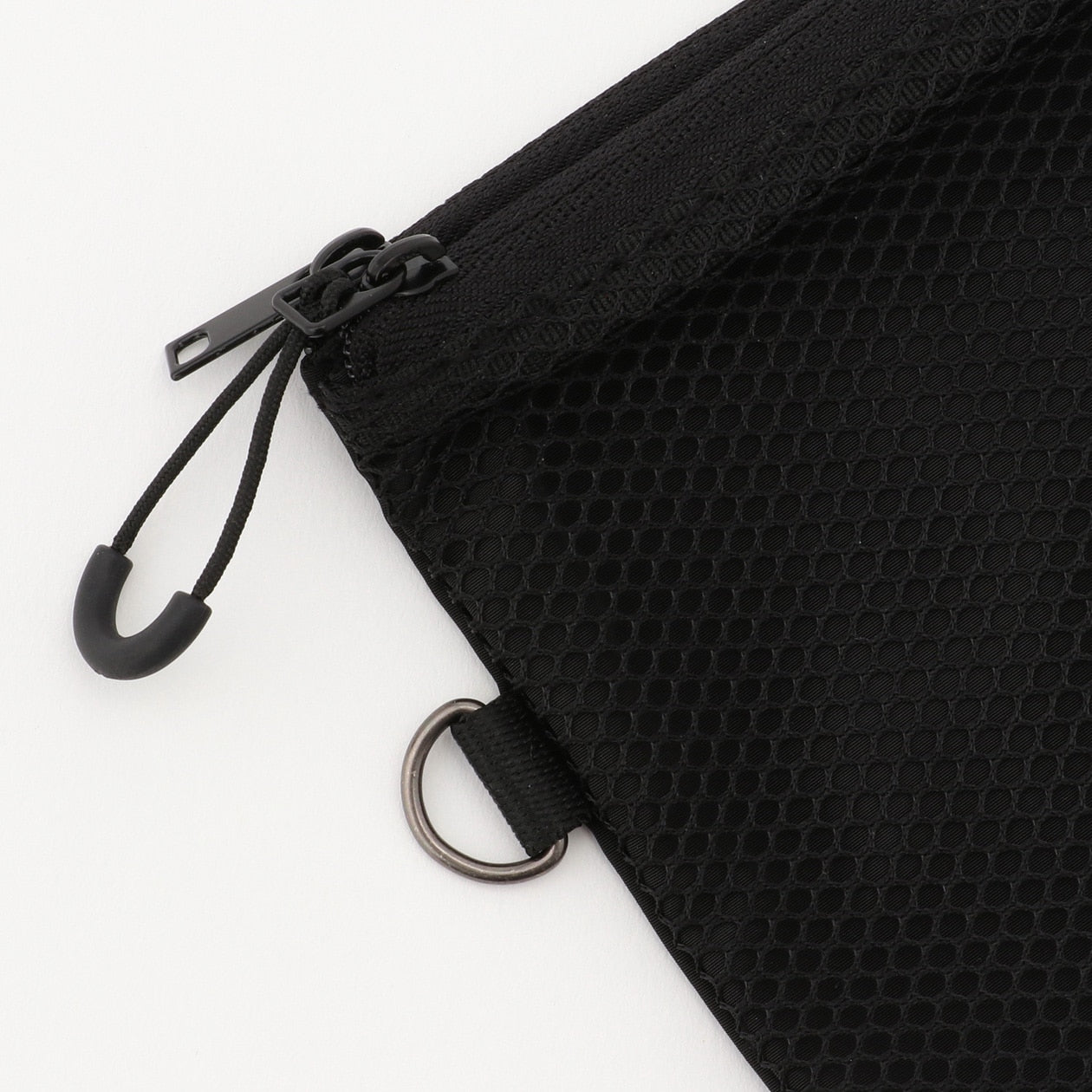 DOUBLE FASTNER CASE M BLACK