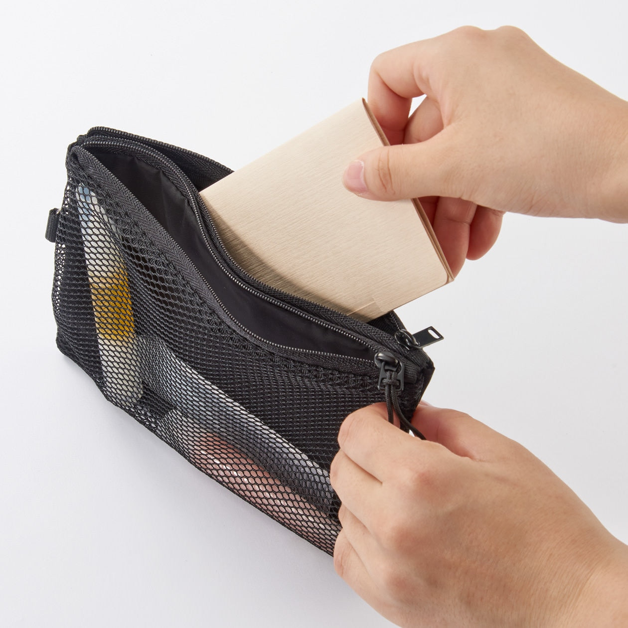 DOUBLE FASTNER CASE M BLACK