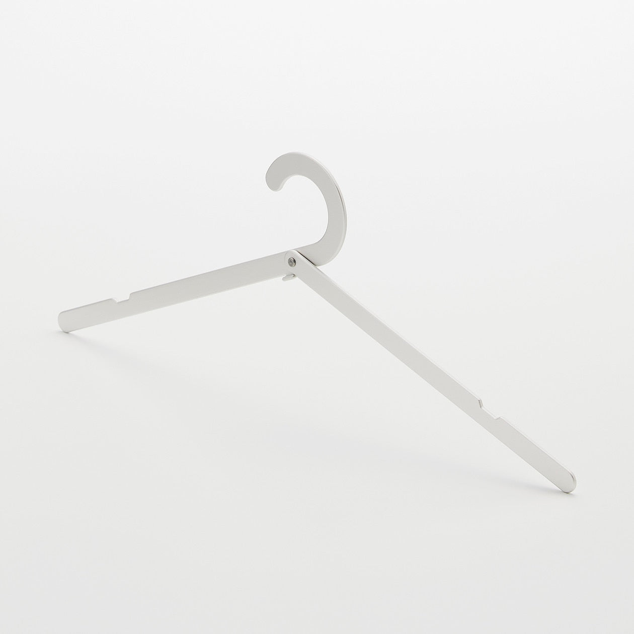 PORTABLE ALUMINIUM HANGER