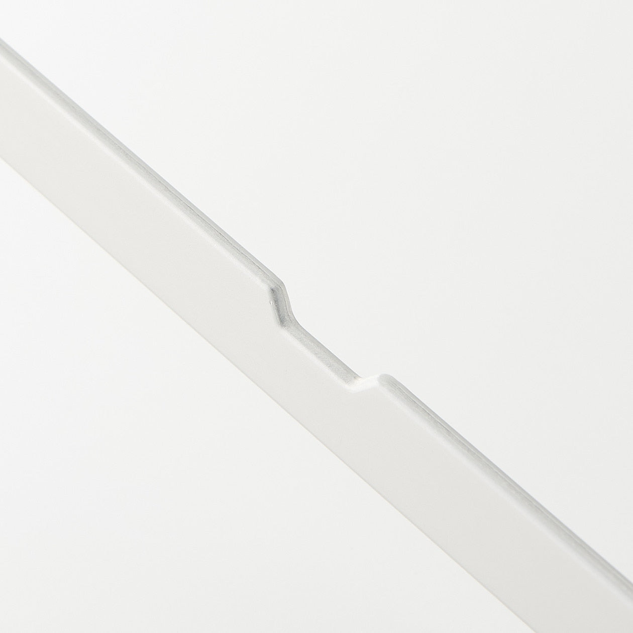 PORTABLE ALUMINIUM HANGER
