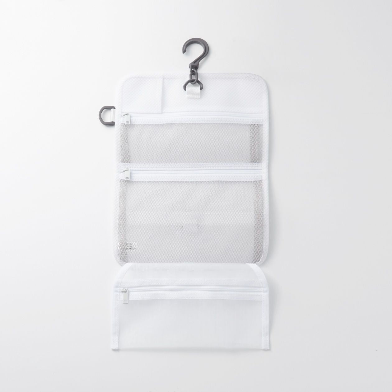 Eva Hanging Case