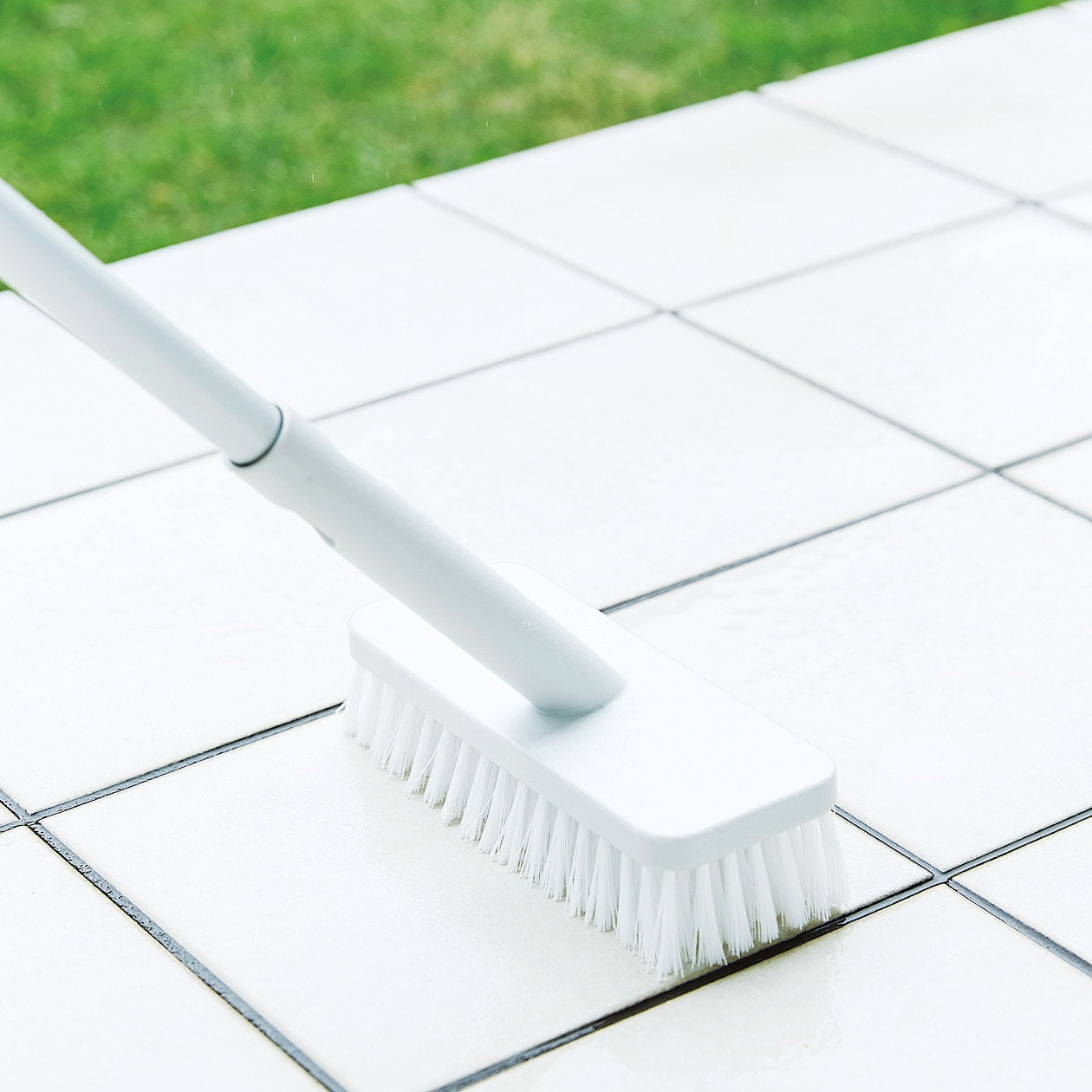 CLEANING SYSTEM DECK BRUSH