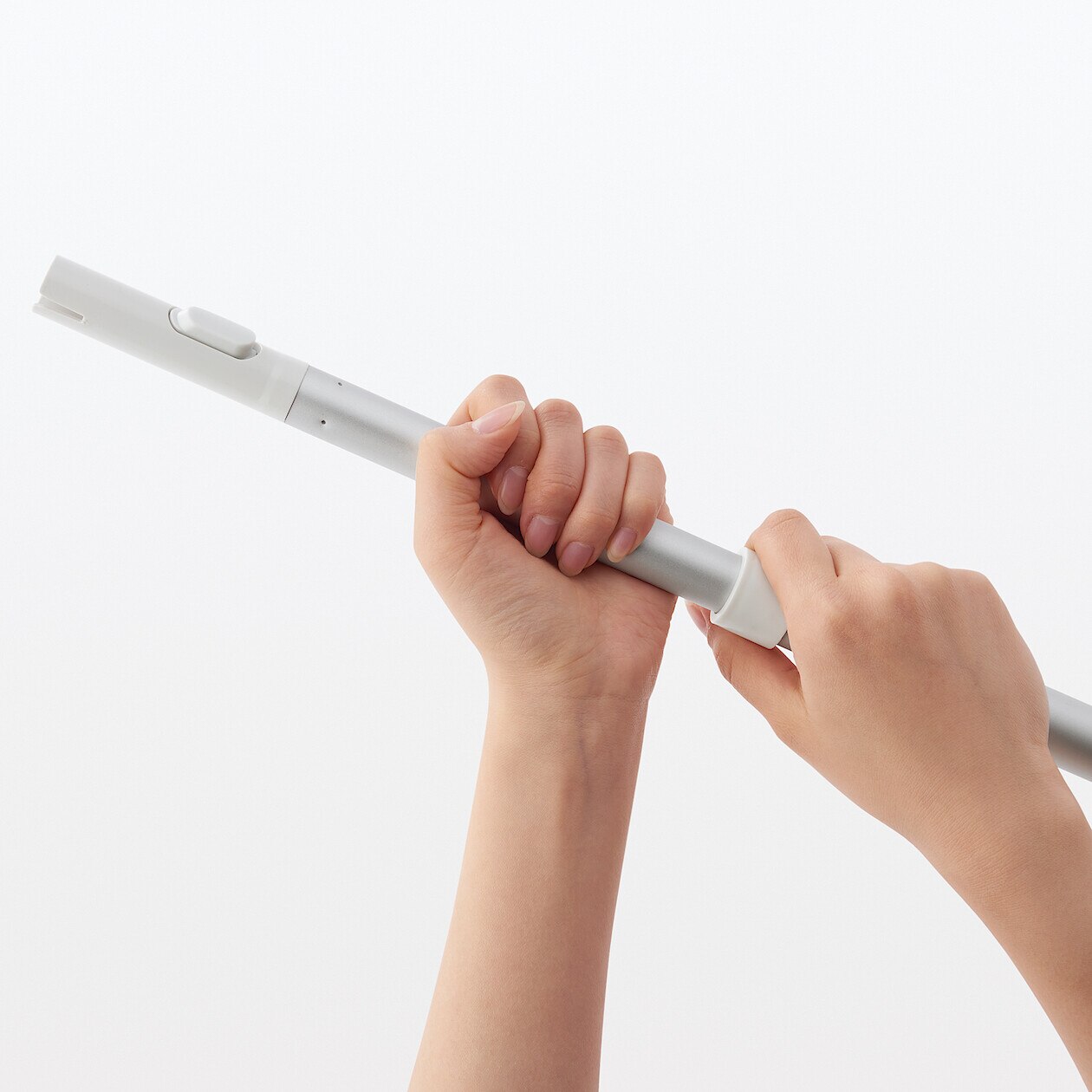 Cleaning System- Extendable Aluminium Pole 68-110cm