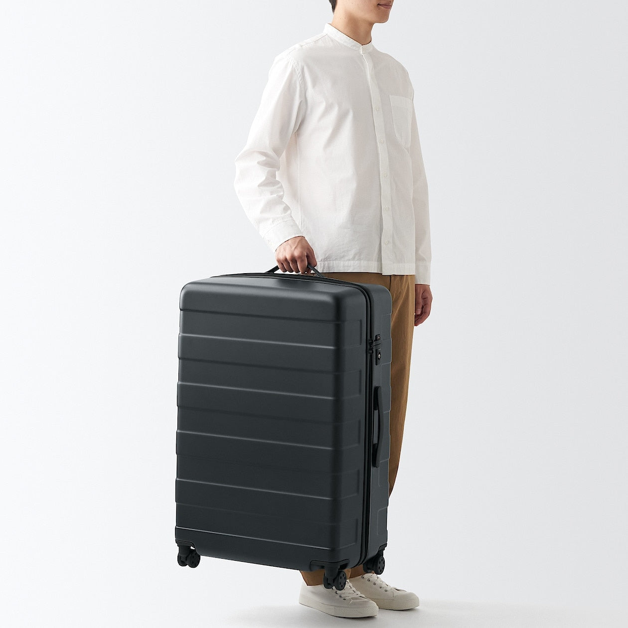 Luggage - Hard Trolley Suitcase 105L