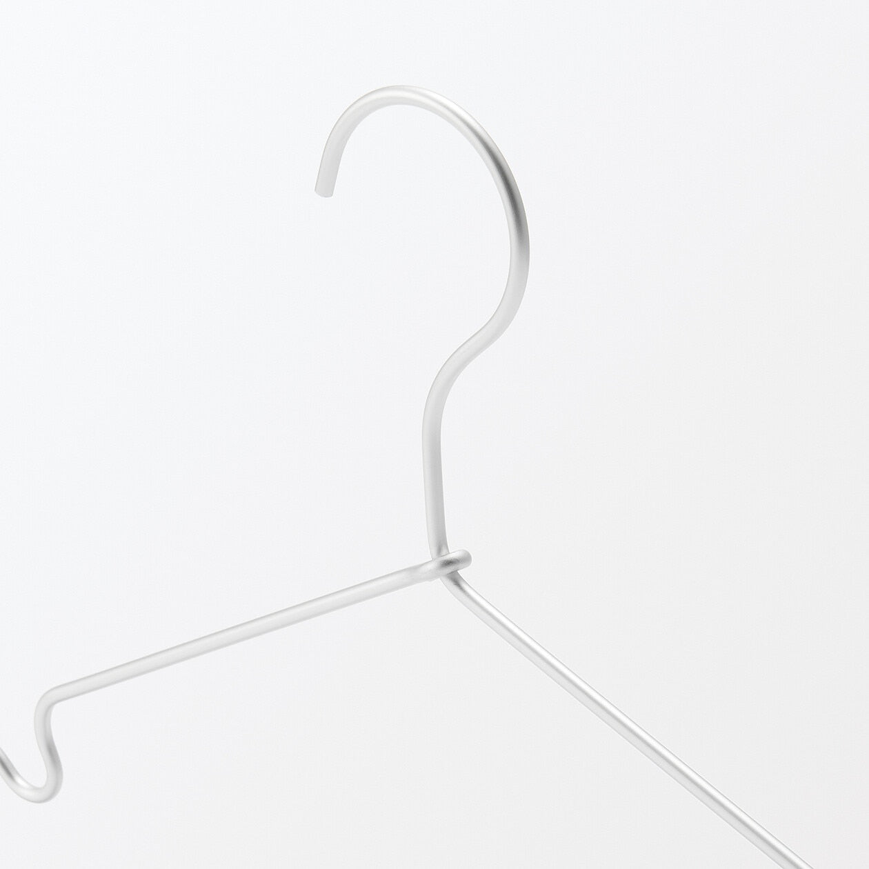 Aluminum laundry hanger Shoulder strap x3